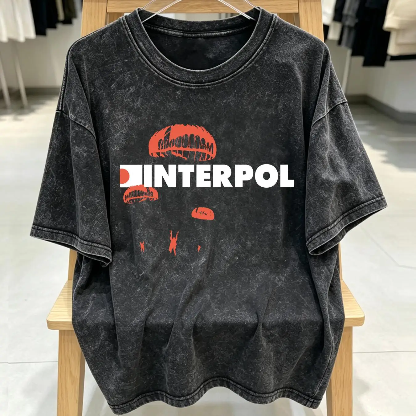 washed T Shirt Interpol band r - Streetwear Brand Vintage 评论和价格